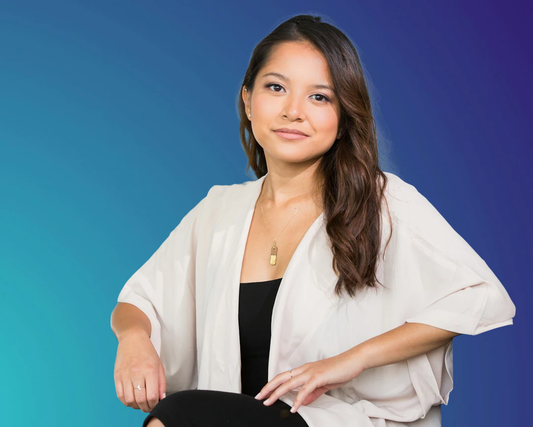 Speaker product card with a new color backdrop