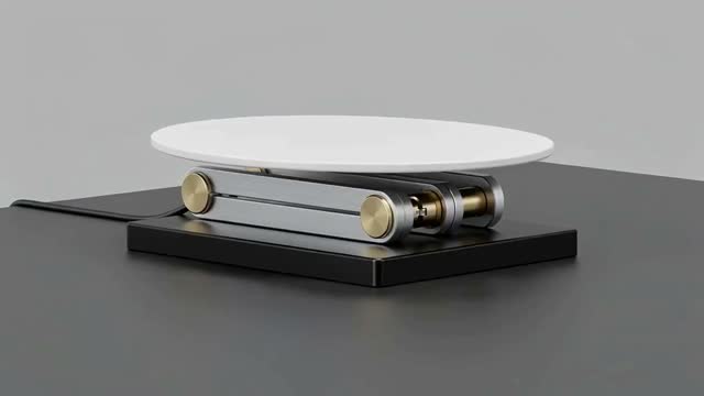 Round Folding Lamp Adjusts and Turns On
